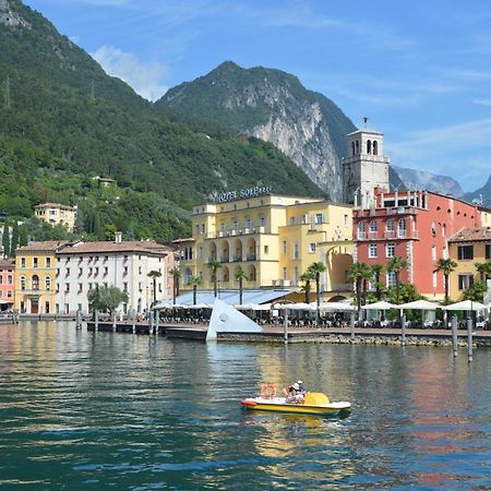 Appartamento Sunrise - Centro Storico N1 Riva del Garda Dış mekan fotoğraf