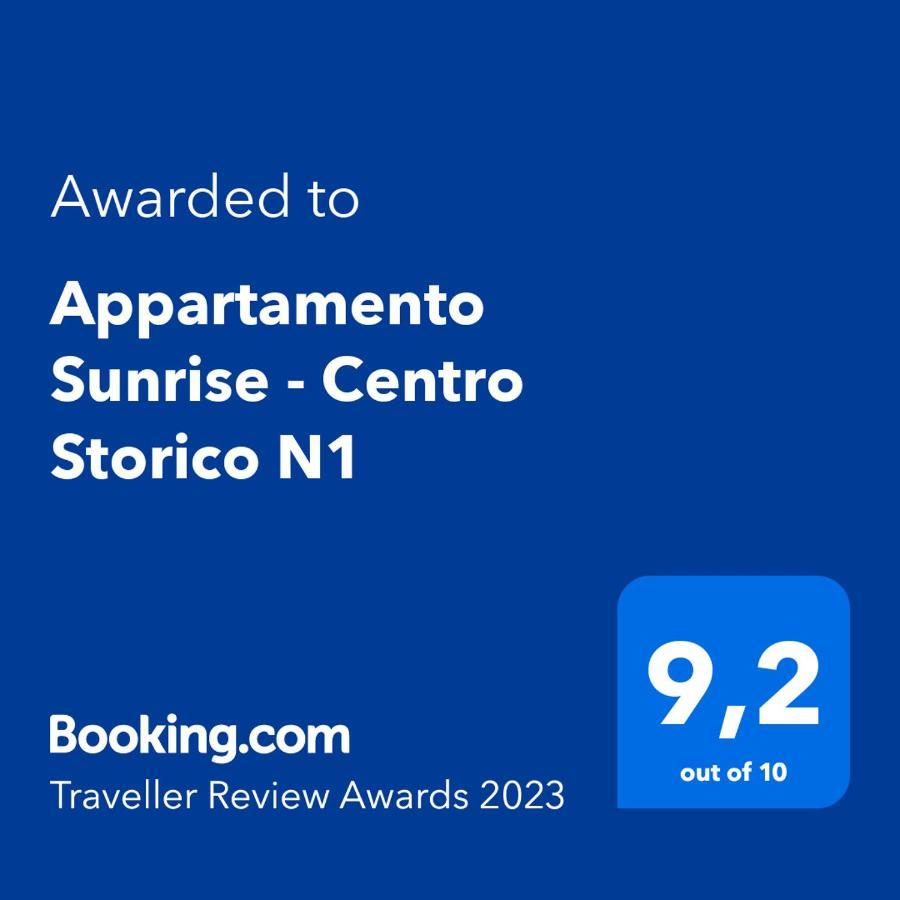 Appartamento Sunrise - Centro Storico N1 Riva del Garda Dış mekan fotoğraf